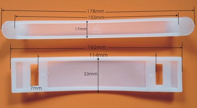 corrugated printed box with the plastic handle