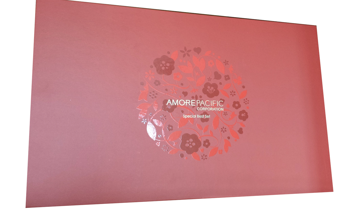 spot UV printed rigid paper box with matte red color